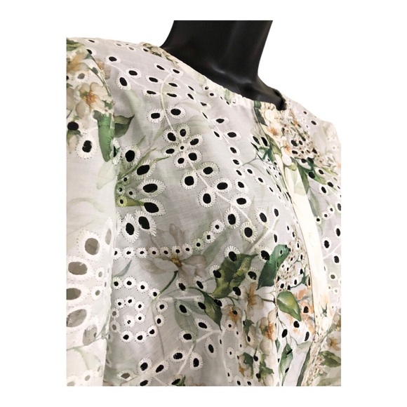 White crochet eyelet style green floral button down blouse top size Large new - Picture 10 of 15